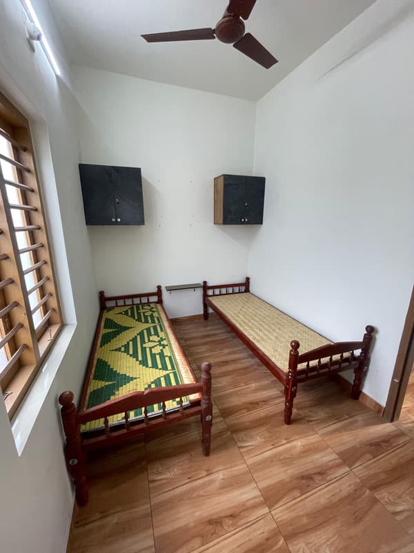 Girls PG in Edappally